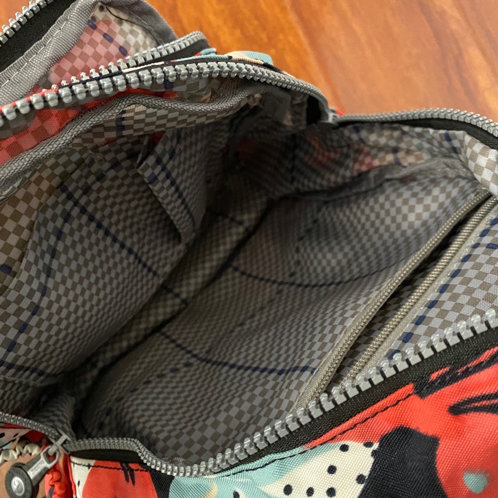 Color backpack - Picture 3 of 6